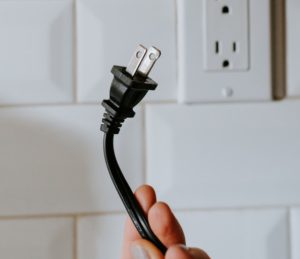 unplug wall plug to save energy