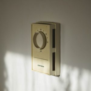old thermostat does not save energy